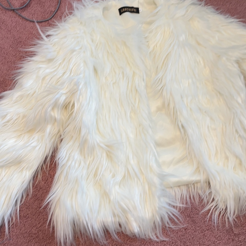 Fur jacket - Picture 2 of 2